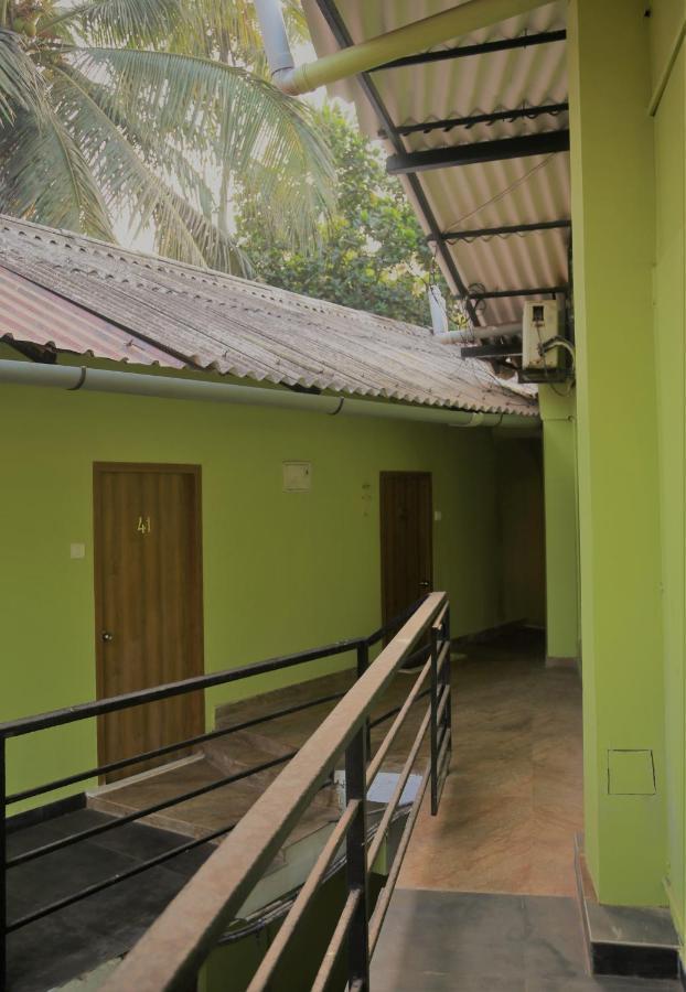 Rococco Ashvem Hotel Mandrem Bagian luar foto