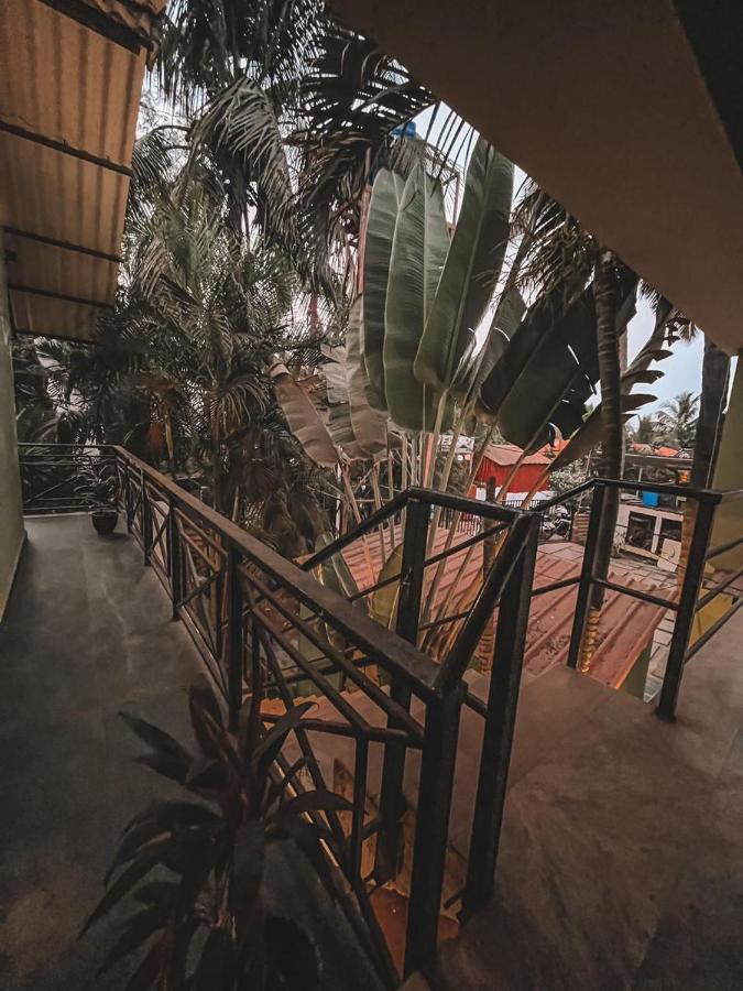 Rococco Ashvem Hotel Mandrem Bagian luar foto