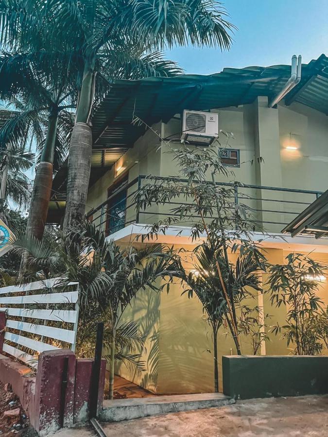 Rococco Ashvem Hotel Mandrem Bagian luar foto