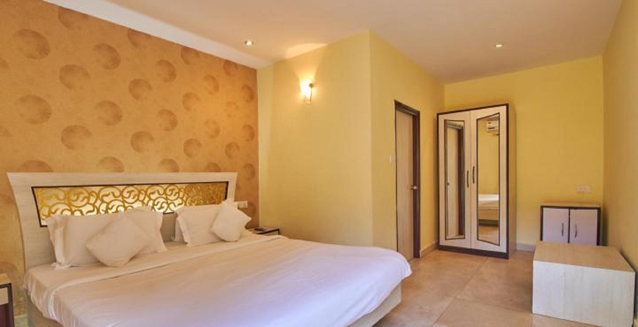 Rococco Ashvem Hotel Mandrem Bagian luar foto